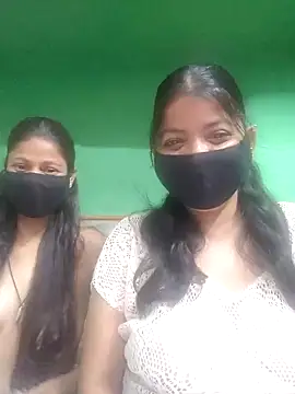 Snapshot of Hotygirl111 chatting on 1, 10, 2025 Hotygirl111 online show from 1, 10, 2025