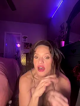 Snapshot of Texxaspearl chatting on 22, 9, 2025 Texxaspearl online show from 22, 9, 2025