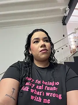 krisstenSantos online show from 28, 2, 2026