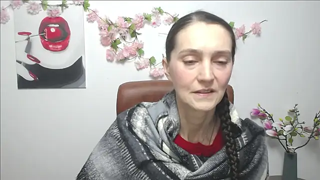 Snapshot of TayaFinch chatting on 21, 11, 2025 TayaFinch online show from 21, 11, 2025