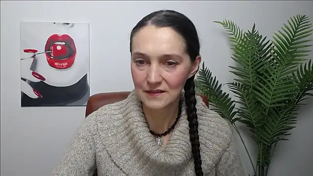 Snapshot of TayaFinch chatting on 8, 1, 2026 TayaFinch online show from 8, 1, 2026