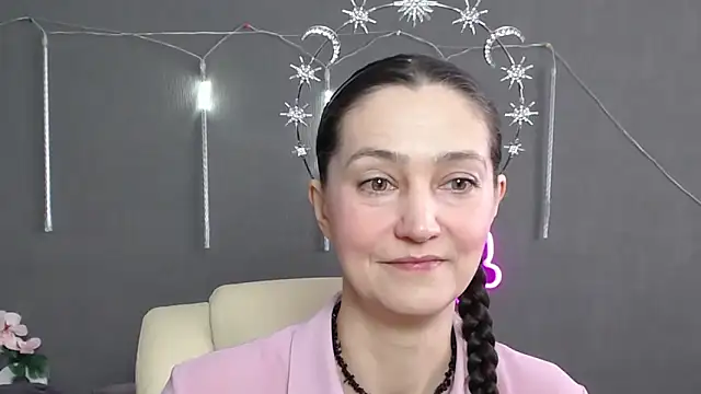 TayaFinch online show from 15, 4, 2026