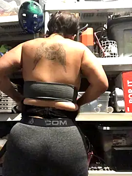 Snapshot of juiicy001 chatting on 11, 10, 2025 juiicy001 online show from 11, 10, 2025