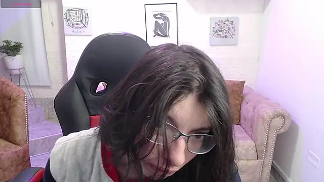 alllyson  online show from 17, 11, 2025