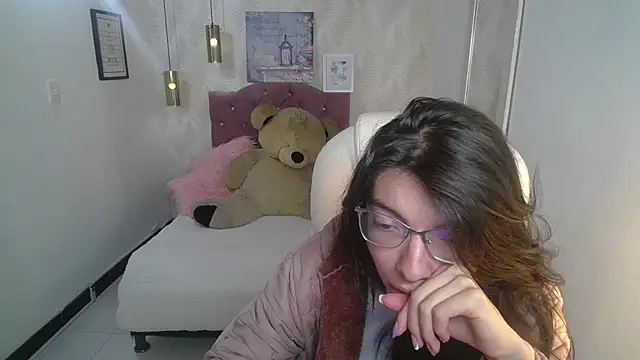 alllyson  online show from 27, 11, 2025