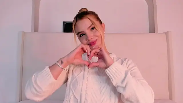 Sofi glow online show from 23, 3, 2026