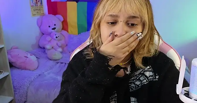 NekoWaifu online show from 9, 2, 2026