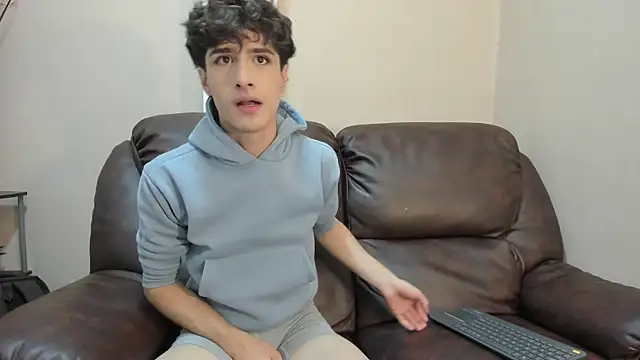 Snapshot of Xam_Collen chatting on 1, 11, 2025 Xam Collen online show from 1, 11, 2025