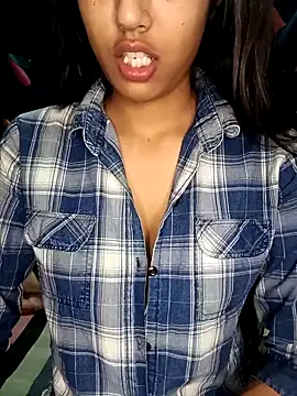 reetika6375 online show from 14, 11, 2025