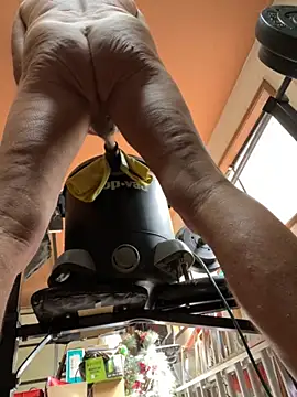 Snapshot of Nataku10 chatting on 24, 9, 2025 Nataku10 online show from 24, 9, 2025