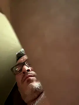 Snapshot of countryboi2002 chatting on 16, 9, 2025 countryboi2002 online show from 16, 9, 2025