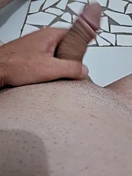 Snapshot of rafaelsouzzaa chatting on 23, 10, 2025 rafaelsouzzaa online show from 23, 10, 2025