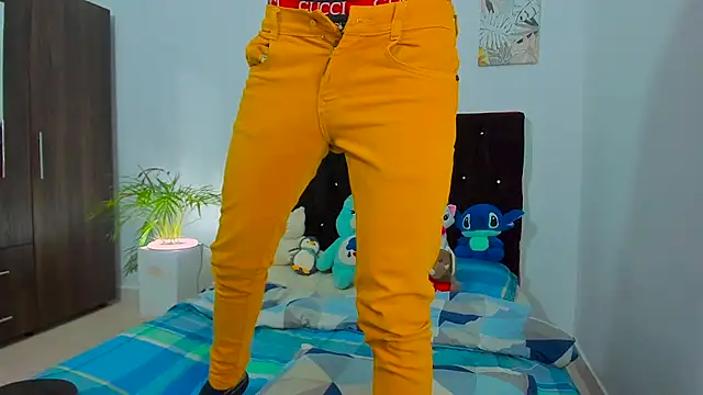 Zacktorres  online show from 30, 9, 2025