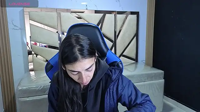 Maily a  online show from 10, 2, 2026