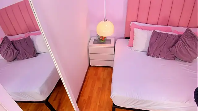 Amy Ferreira online show from 24, 9, 2025