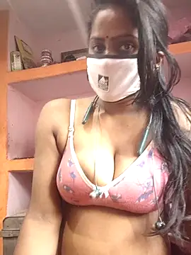 Snapshot of Jasmine_Januja chatting on 4, 12, 2025 Jasmine Januja online show from 4, 12, 2025