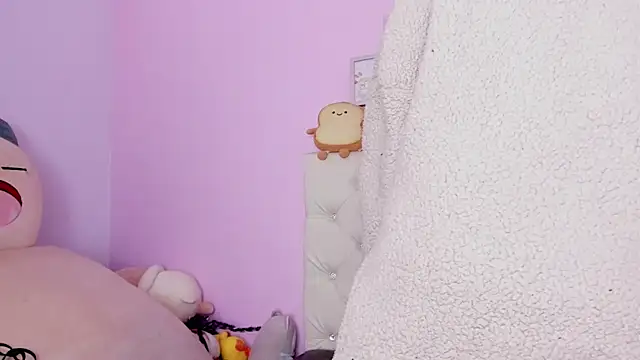 Snapshot of Yuni_kim chatting on 11, 11, 2025 Yuni kim online show from 11, 11, 2025