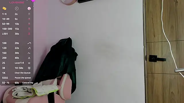 Snapshot of Yuni_kim chatting on 26, 11, 2025 Yuni kim online show from 26, 11, 2025