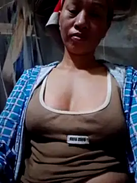 Snapshot of donna-bae chatting on 19, 2, 2026 donna-bae online show from 19, 2, 2026