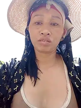 Snapshot of donna-bae chatting on 26, 2, 2026 donna-bae online show from 26, 2, 2026