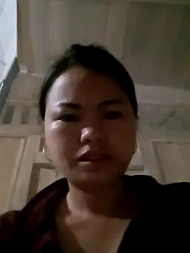 emly-xinh18 online show from 30, 9, 2025