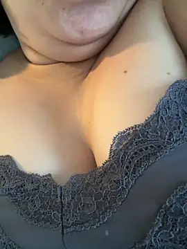 Spicyja online show from 1, 10, 2025