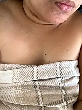 Spicyja online show from 3, 10, 2025