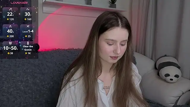 Snapshot of _Lua__ chatting on 27, 11, 2025 Lua online show from 27, 11, 2025