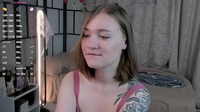 JinnySitts online show from 12, 11, 2025