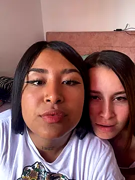 Snapshot of Swet_Violet chatting on 16, 10, 2025 Swet Violet online show from 16, 10, 2025