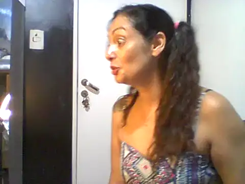 dulcefanny online show from 3, 4, 2026