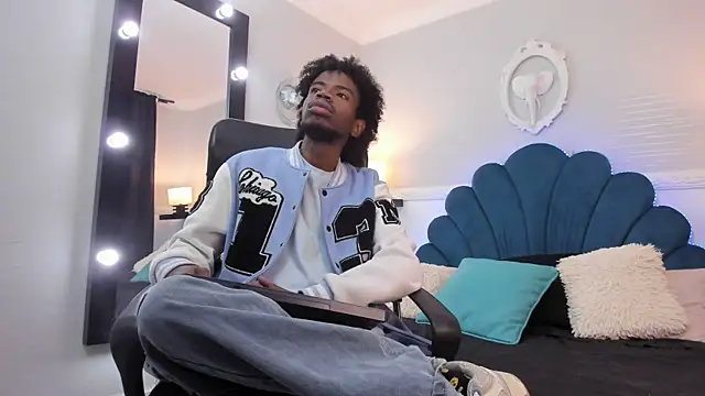 AllexJacob online show from 28, 10, 2025