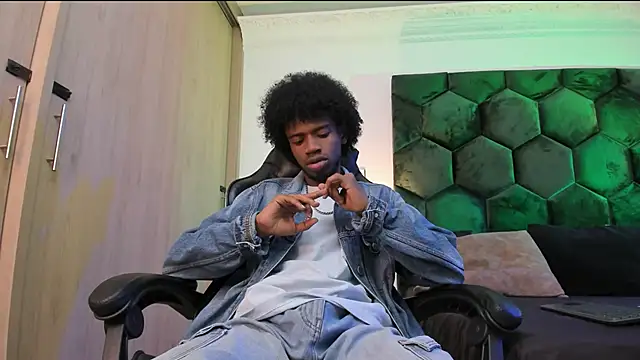 AllexJacob online show from 5, 2, 2026