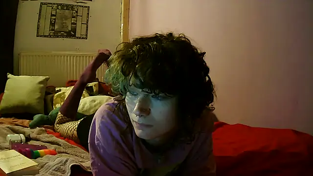 Snapshot of Nydia_Levine chatting on 6, 10, 2025 Nydia Levine online show from 6, 10, 2025