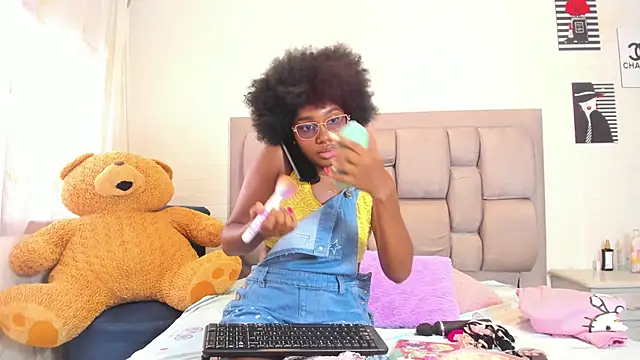 Beauty Luci online show from 20, 10, 2025