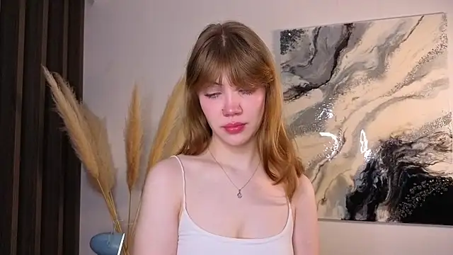 Snapshot of pienaple chatting on 2, 2, 2026 pienaple online show from 2, 2, 2026