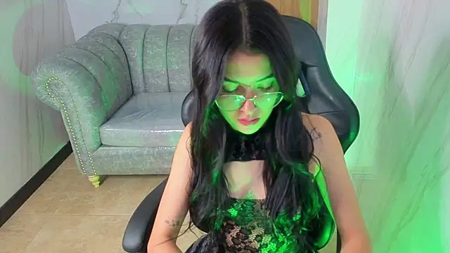 sophiadoll tf online show from 22, 11, 2025