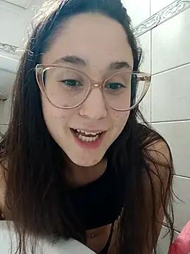 Snapshot of linameii chatting on 25, 10, 2025 linameii online show from 25, 10, 2025
