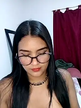 Renata Zoe online show from 24, 10, 2025