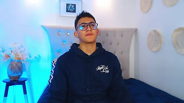 SalvadorFit online show from 17, 9, 2025