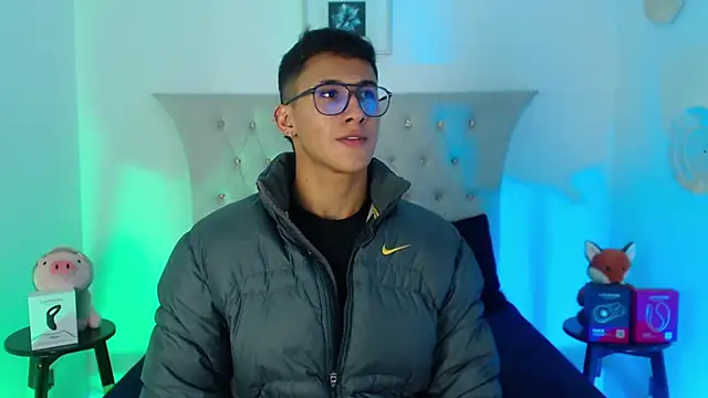 SalvadorFit online show from 3, 12, 2025