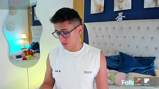 SalvadorFit online show from 1, 7, 2026