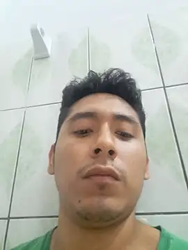 Snapshot of latinbigcock1_ chatting on 13, 10, 2025 latinbigcock1 online show from 13, 10, 2025