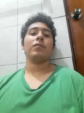 Snapshot of latinbigcock1_ chatting on 23, 3, 2026 latinbigcock1 online show from 23, 3, 2026