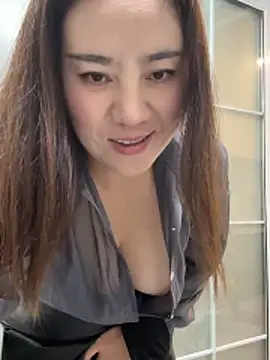 Kayla-love online show from 23, 11, 2025