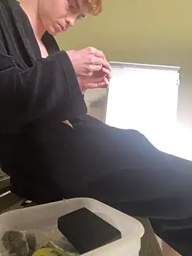 Snapshot of Randy9222 chatting on 11, 10, 2025 Randy9222 online show from 11, 10, 2025