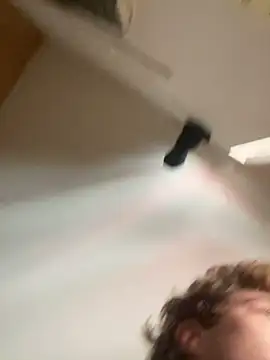 Snapshot of Randy9222 chatting on 15, 2, 2026 Randy9222 online show from 15, 2, 2026