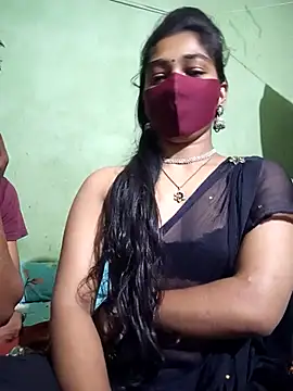 Snapshot of Cute_Couple59 chatting on 30, 11, 2025 Cute Couple59 online show from 30, 11, 2025