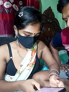 Cute Couple59 online show from 11, 5, 2026