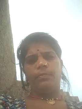 Hott cutgirl online show from 2, 10, 2025